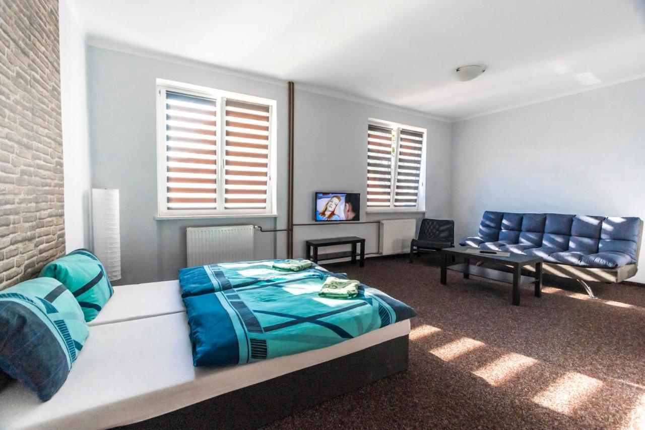 Garni Hotel Tachov Tachov  Ngoại thất bức ảnh